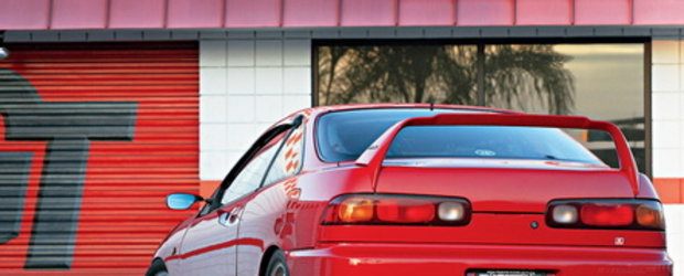 Red temptation: Honda Integra GS-R