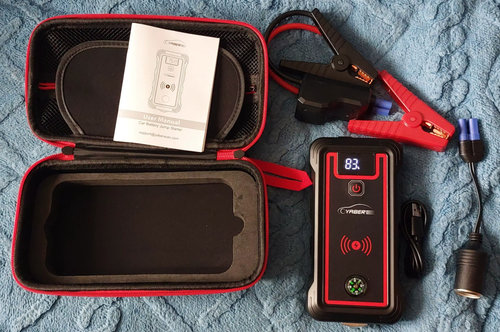 Redresor Auto / Jump Starter / 2500A / Baterie 23800mAh / Incarcare wireless / Lanterna cu 4 moduri.