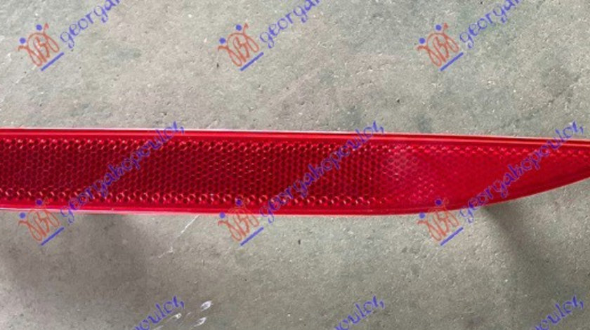 Reflector/Catadioptru Stanga Bara Spate Toyota Corolla Sedan E21 2019-2020