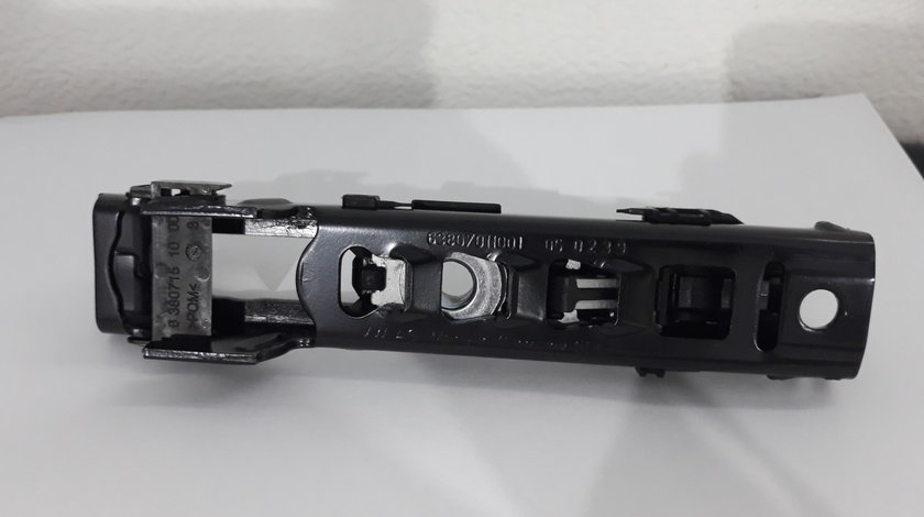 Reglator centura siguranta Skoda Octavia 3 An 2013-2018 Cod 8V0857819A