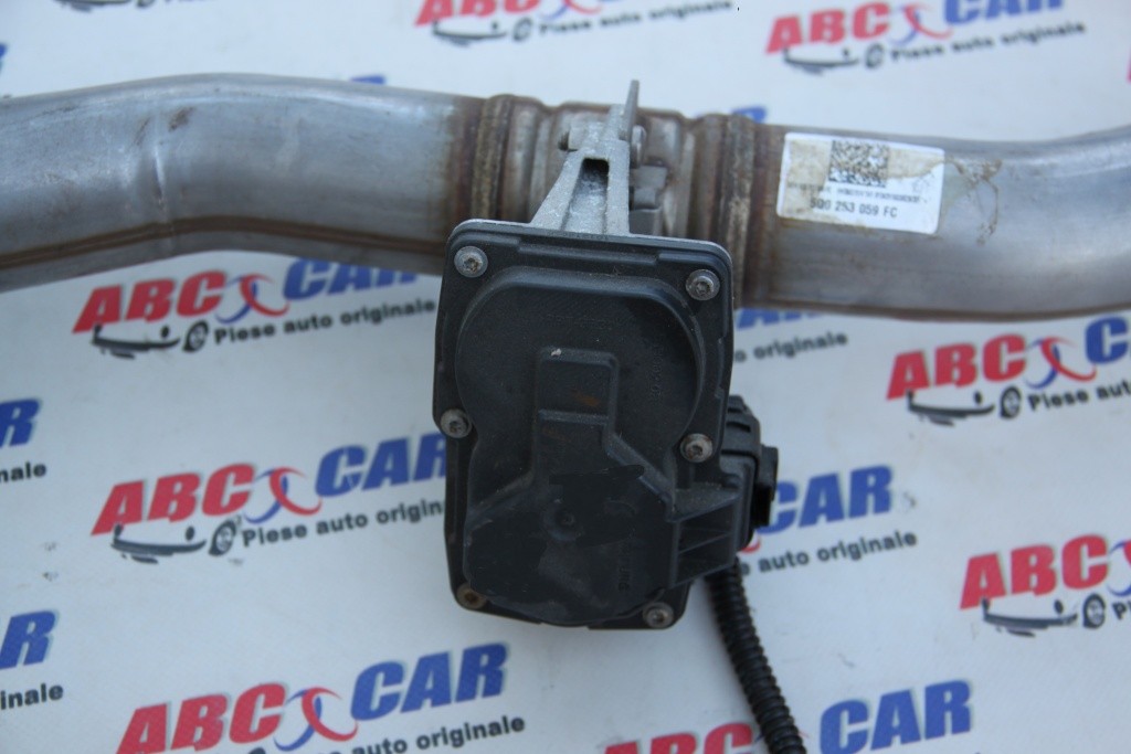 Regulator evacuare Audi Q3 8U 2.0 TDI cod: 5Q0253691H model 2012