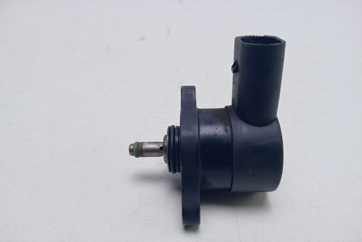 Regulator presiune combustibil A6110780149 Mercedes-Benz E-Class W211 [2002 - 2006]