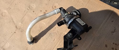 Regulator presiune combustibil Audi Q5 Fy 2.0 TFSI Hybrid 2020 2021 2022 2023