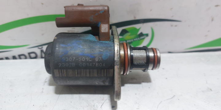 Regulator presiune combustibil pe pompa 9307501C07 Dacia Logan [2004 - 2008] MCV 1.5 dci MT (84 hp)