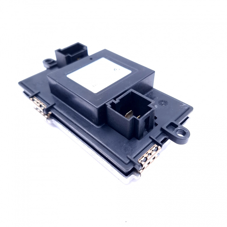 Regulator Trepte Ventilator Habitaclu / Rezistenta BMW 5 - F10, F18, F11 2009 - 2017 Motorina 9220847, 5HL00934903, L9892007, 5HL009349-03, 116116, 495703