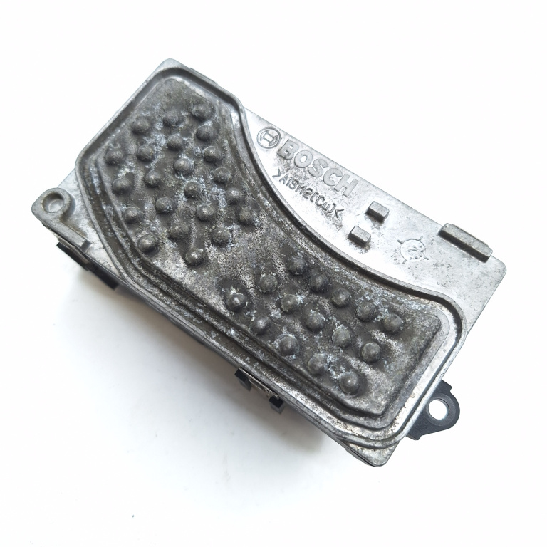 Regulator Trepte Ventilator Habitaclu / Rezistenta Audi A6 (4F, C6) 2004 - 2011 4F0820521A, 4F0 820 521 A, 4F0820521, 4F0 910 521, 2468105840, 246810-5840, 9140010511, 9 140 010 511, 658H00794394, 658 H 00794394