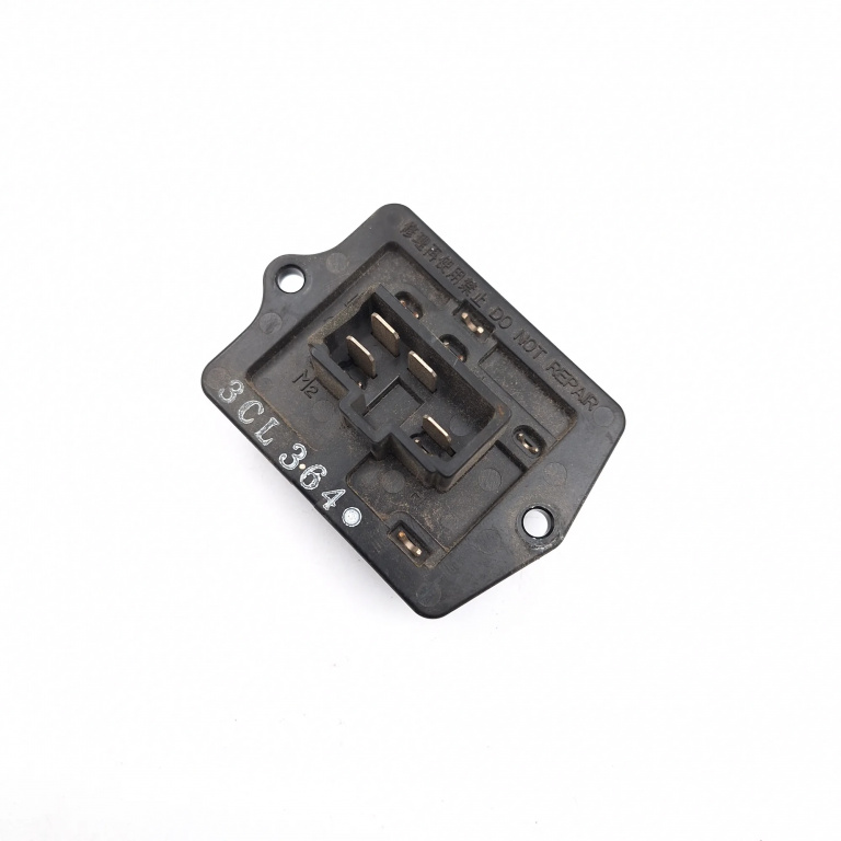 Regulator Trepte Ventilator Habitaclu / Rezistenta Mitsubishi Pajero 3 (V60) 1999-2007 3Cl364