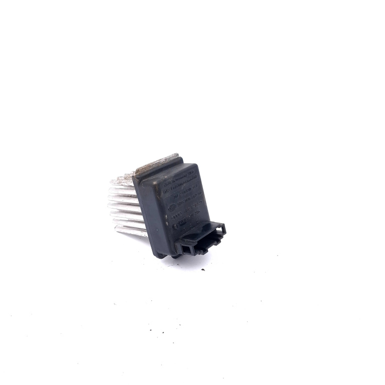 Regulator Trepte Ventilator Habitaclu / Rezistenta Audi A6 (4B, C5) 1997 - 2005 5DS00646702, 5DS 006 467-02, MF246810149, MF 246810-149, 4B0320521