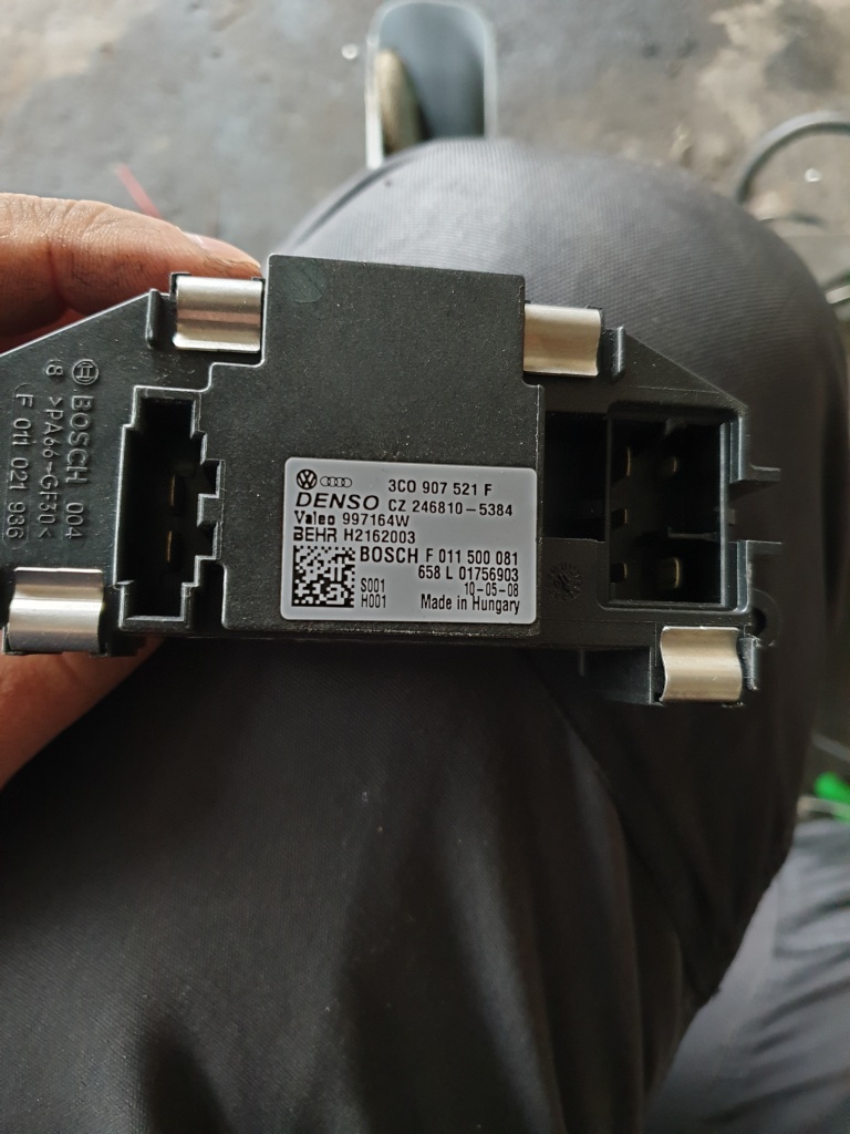 Regulator Trepte Ventilator Vw Passat B6, B7, Skoda Superb 2 3C0 907521F an 2010