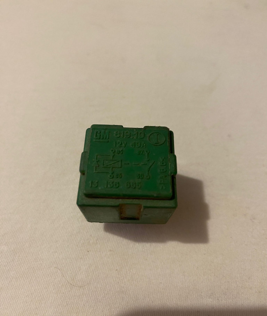 Releu 13136665 Opel Vectra C [2002 - 2005]