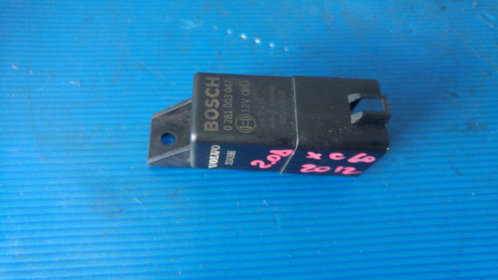 Releu 2.0 d volvo xc60 2010-2014 0281003047