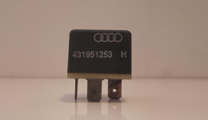 Releu 204 431951253H Audi A6 4B/C5 [1997 - 2001]