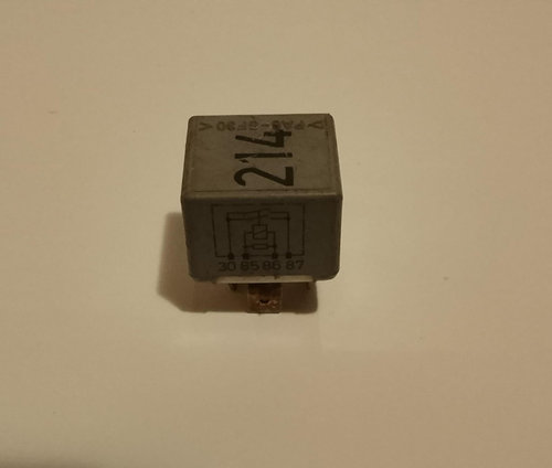 Releu 214 443951253K Volkswagen VW Passat