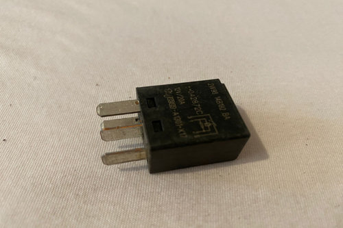 Releu 2W9314B192BA, 2W9314B192BAE, 2W9314B192BA E, 2W 9314 B192BA, 2W 9314 B192BAE, 2W 9314 B192BA E...