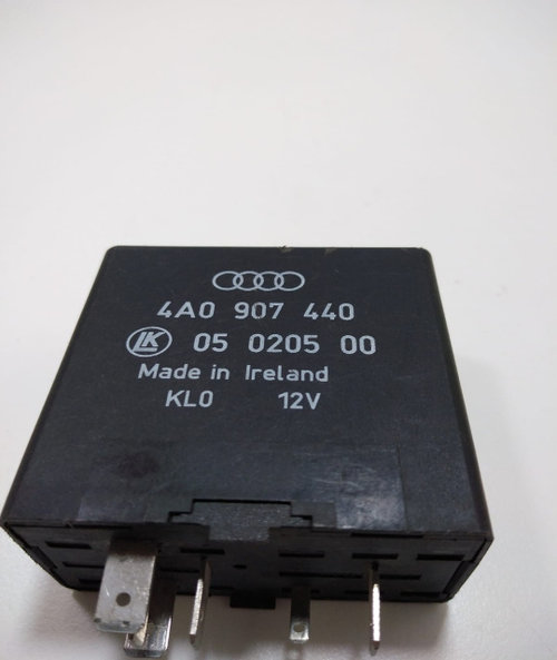 Releu 361 Comanda oglinzi 4A0907440 Audi A3 8L [facelift] [2000 - 2003]