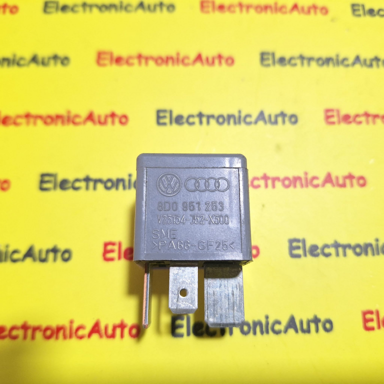 Releu 370 Volkswagen Audi 8D0951253, V23134J52X300, RELEU 370,