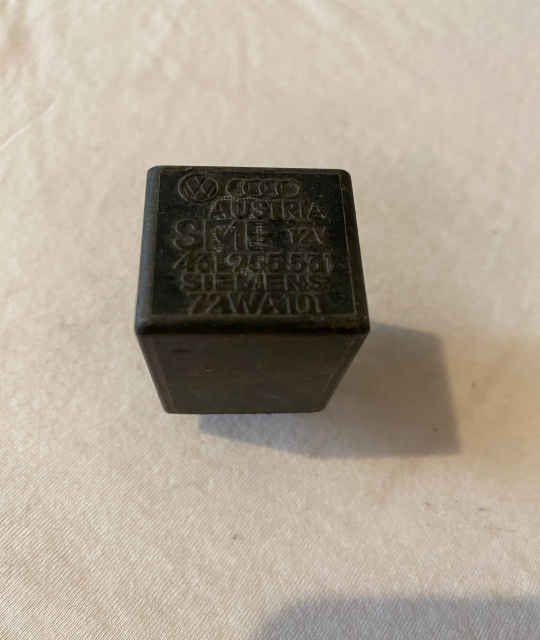 Releu 431955531 Audi A4 B5 [1994 - 1999]