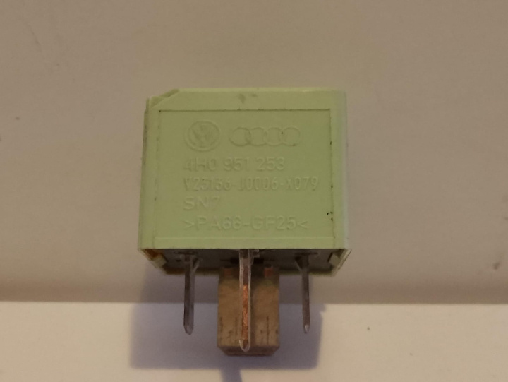 Releu 644 4H0951253 Volkswagen VW Passat B7 [2010 - 2015]