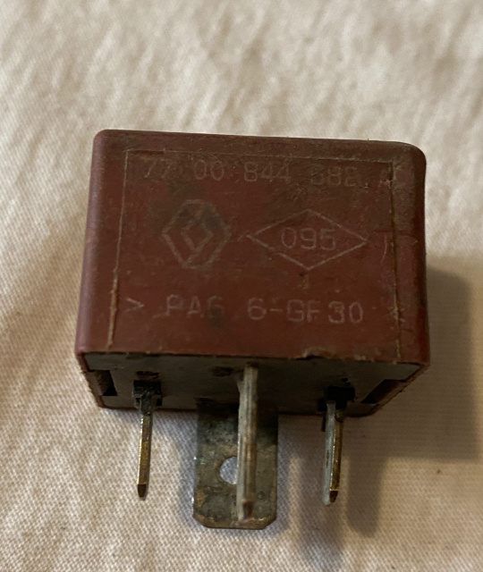 Releu 77 00 844 682 / 7700844682 Dacia Logan [2004 - 2008]