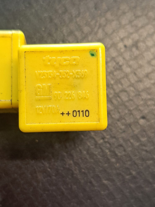 Releu aprindere Opel - COD 90226846, V23134J52X369