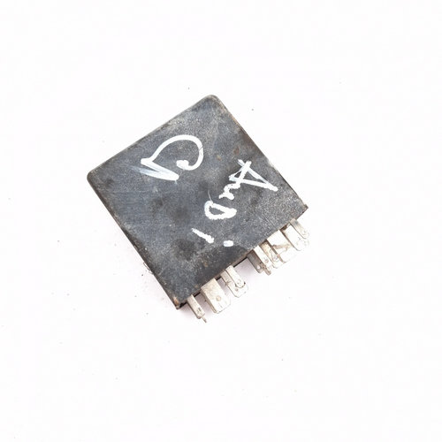 Releu Audi A4 B5 (8D) 1994 - 2001 4B0919471A, 5KG00656805