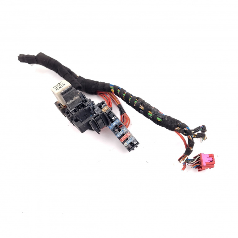 Releu Audi A4 B6 (8E) 2000-2004 1.8 T Avj Benzina Pompa Combustibil 8E0951253, 8E0 951 253 Bitron