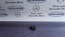 Releu baterie auxiliara Mercedes A0025423819