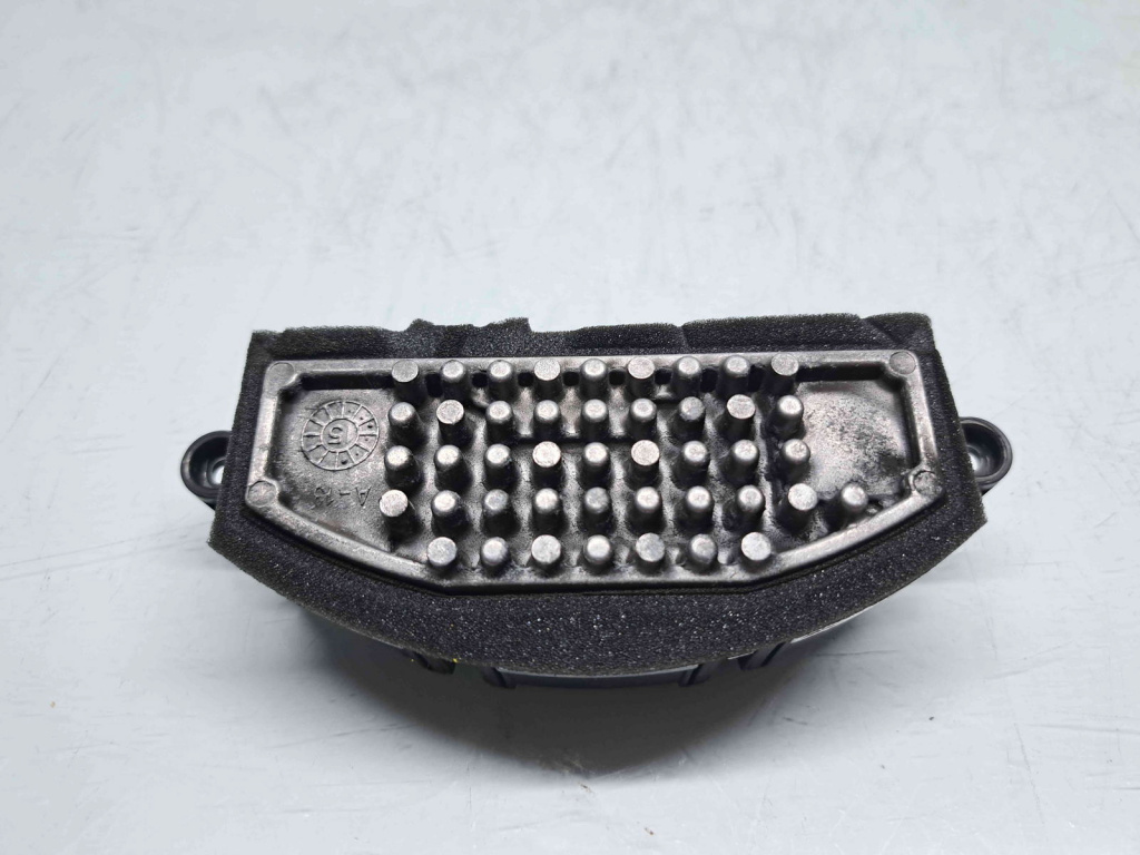 Releu Bmw X1 (F48) [Fabr 2016-2022] 9377854