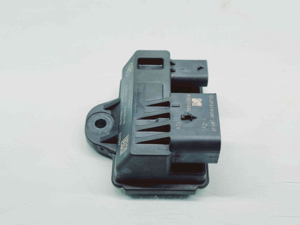 Releu Bmw X5 (F15, F85) [Fabr 2014-2017] 8519472