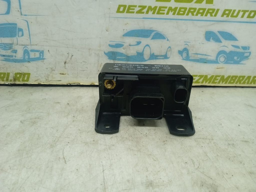 Releu bujii 0255452832 Mercedes-Benz Spr