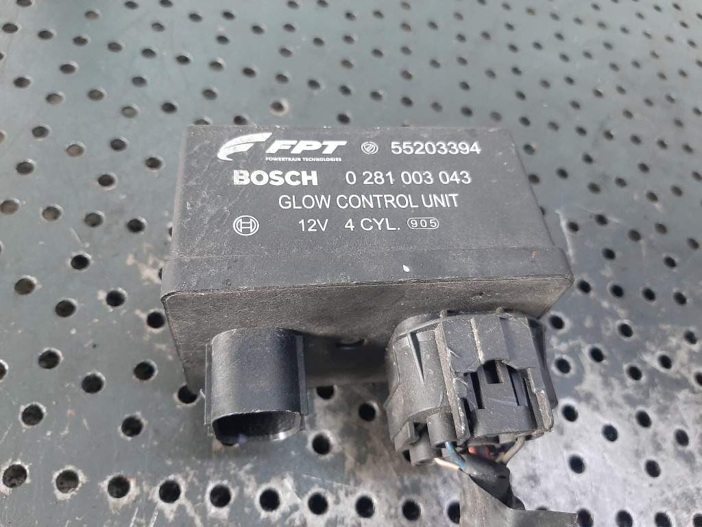 Releu bujii 1.6 d mjt fiat bravo 2 alfa romeo 159 55203394 0281003043
