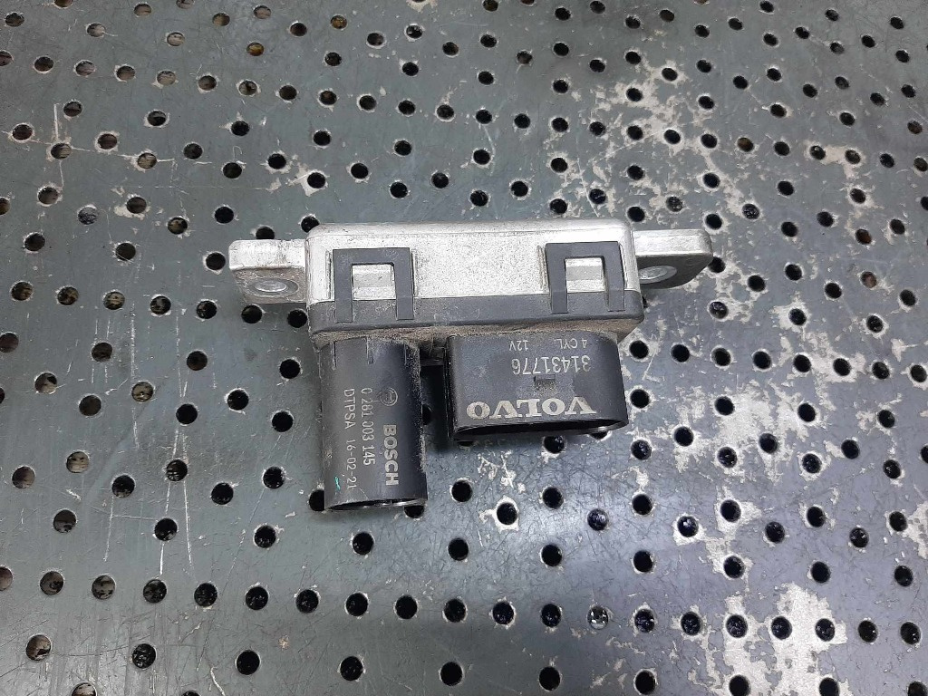 Releu bujii 2.0 d d4204t8 volvo v40 v60 31431776 0281003145