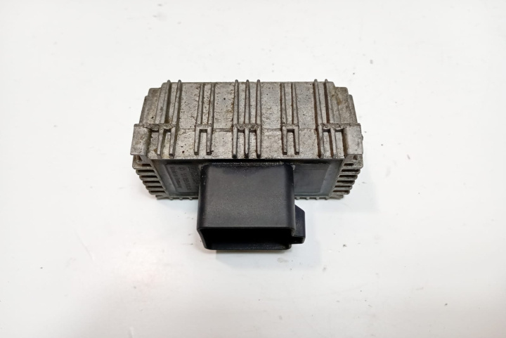 Releu bujii 55354141 Opel Vectra C [2002 - 2005]