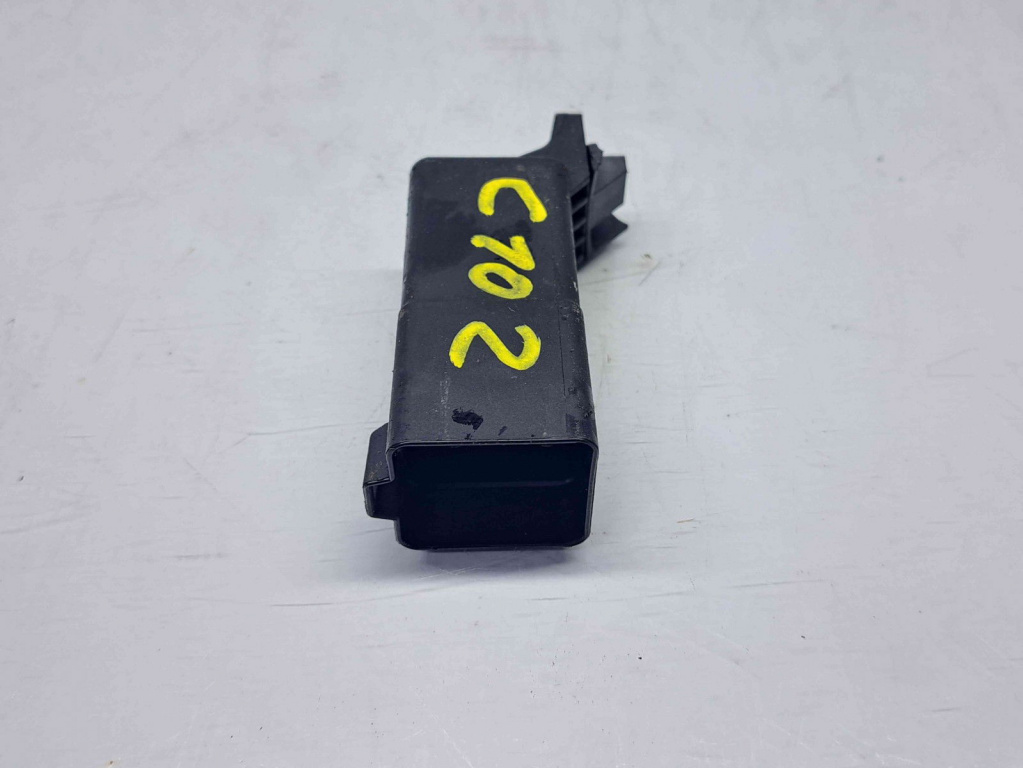Releu bujii Audi A3 Sportback (8PA) [Fabr 2004-2013] 038907281D