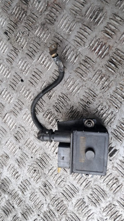 Releu bujii Bmw seria 1 E81 E82 E87 , an 2010 cod 779800005 / 0522120102