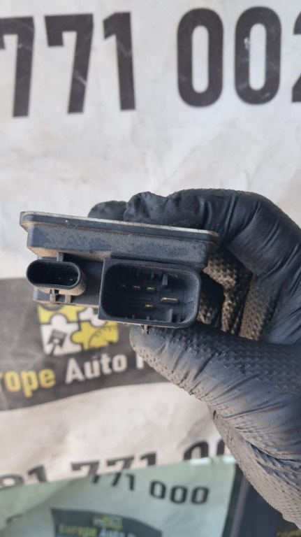 Releu bujii Bmw seria 1 E81 E82 E87 E88 cod 781085604 / 0522120103