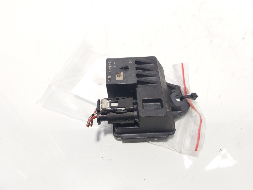 Releu bujii, cod 781085603, Bmw 3 (E90) 2.0 diesel, N47D20C (id:682240)