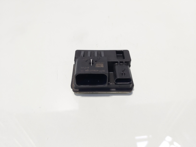 Releu bujii, cod 8519471, Bmw 5 Touring (F11), 2.0 diesel, N47D20D (idi:649743)