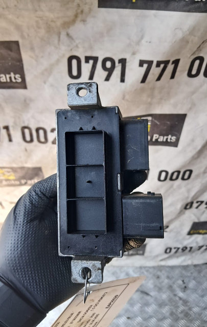 Releu bujii incandescente 271202380R Dacia Dokker [facelift] [2017 - 2020] Compactvan Stepway Motor ...