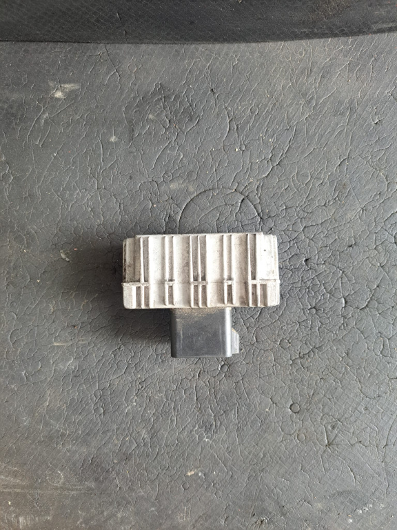 Releu bujii incandescente Opel Astra, Zafira, Vectra - COD GM 09132691, 51299008