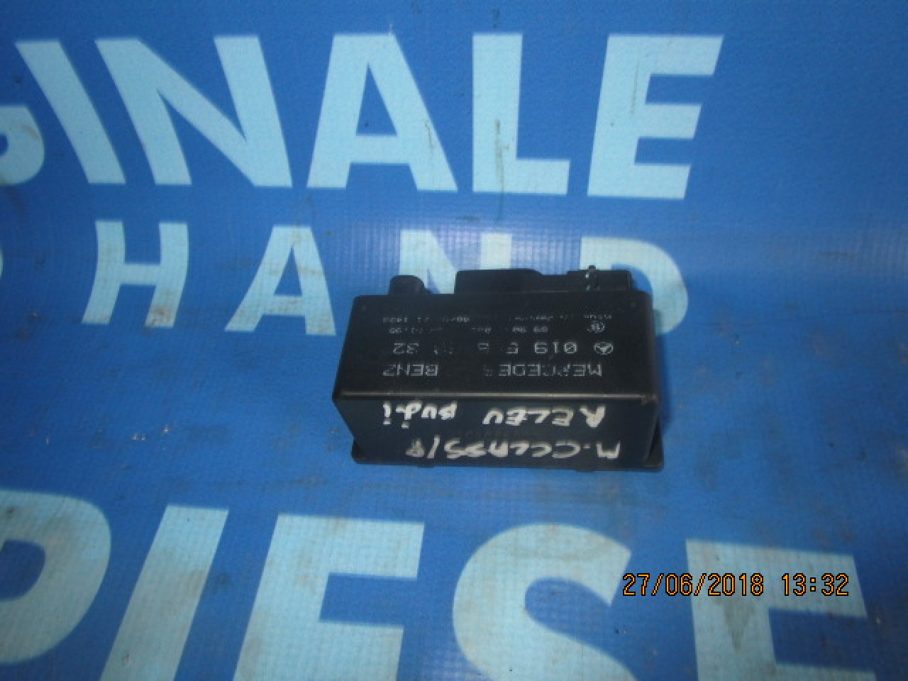 Releu bujii Mercedes C220 W202;0195456832.