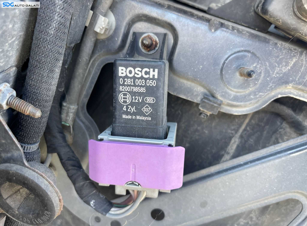 Releu Bujii Mercedes Clasa C Class S205 W205 C180 C200 2014 - 2018 Cod 0281003050 8200798585 [C7633]