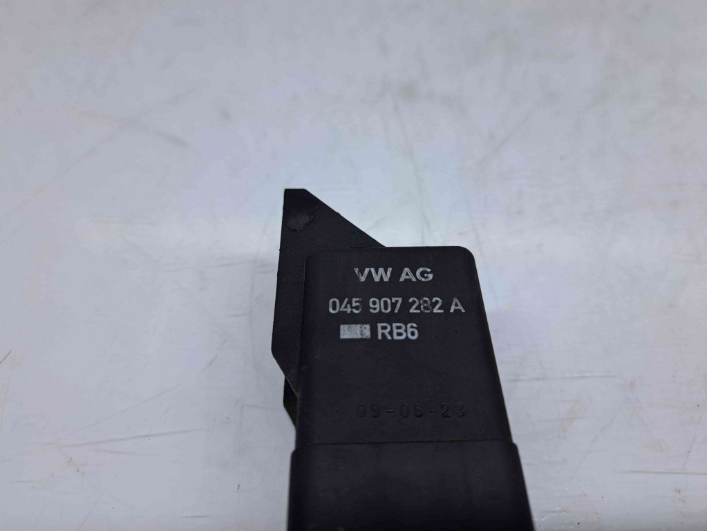 Releu bujii Seat Ibiza 5 (6J5) [Fabr 2008-2017] 045907282A