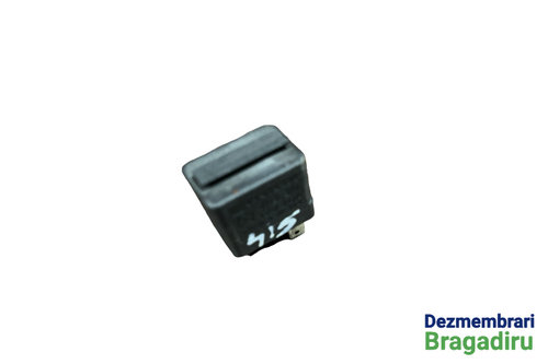 Releu Cod: 24435922 Opel Corsa C [2000 - 2003] Hatchback 3-usi 1.2 MT (75 hp) C/AB11