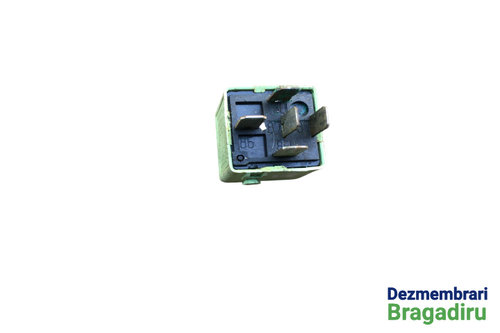 Releu Cod: 8373700 8373700 BMW Seria 5 F11 [2009 - 2013] Touring wagon 520 d Steptronic (184 hp) Cod...