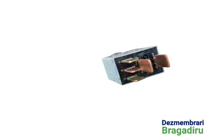 Releu Cod: 95225-2D000 95225-2D000 Hyundai Tucson [2004 - 2010] Crossover 2.0 CRDI MT 4WD (140 hp) Cod motor D4EA