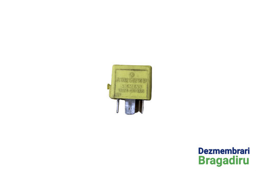 Releu Cod: A0025421419 Mercedes-Benz Vito W638 [1996 - 2003] Minivan 113 CDI MT (102 hp) 2.2 CDI