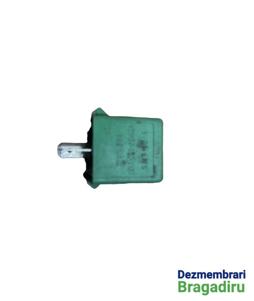 Releu Cod: V23134-A52-X137 YWB10032 Land Rover Discovery [1989 - 1997] SUV 3-usi 2.5 TDi MT (113 hp)...