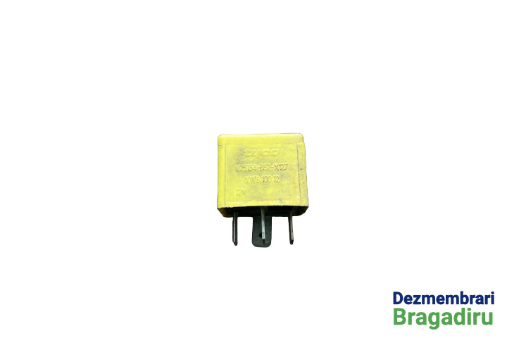 Releu Cod: YWB10012 V23134-B52-X127 Land Rover Freelander [1998 - 2006] Crossover 5-usi 2.0 TD MT (109 hp) (LN) TD 4 2.0 D - M47