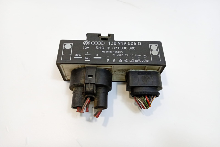 Releu electroventilator 1J0919506Q Volkswagen VW Golf 4 [1997 - 2006]